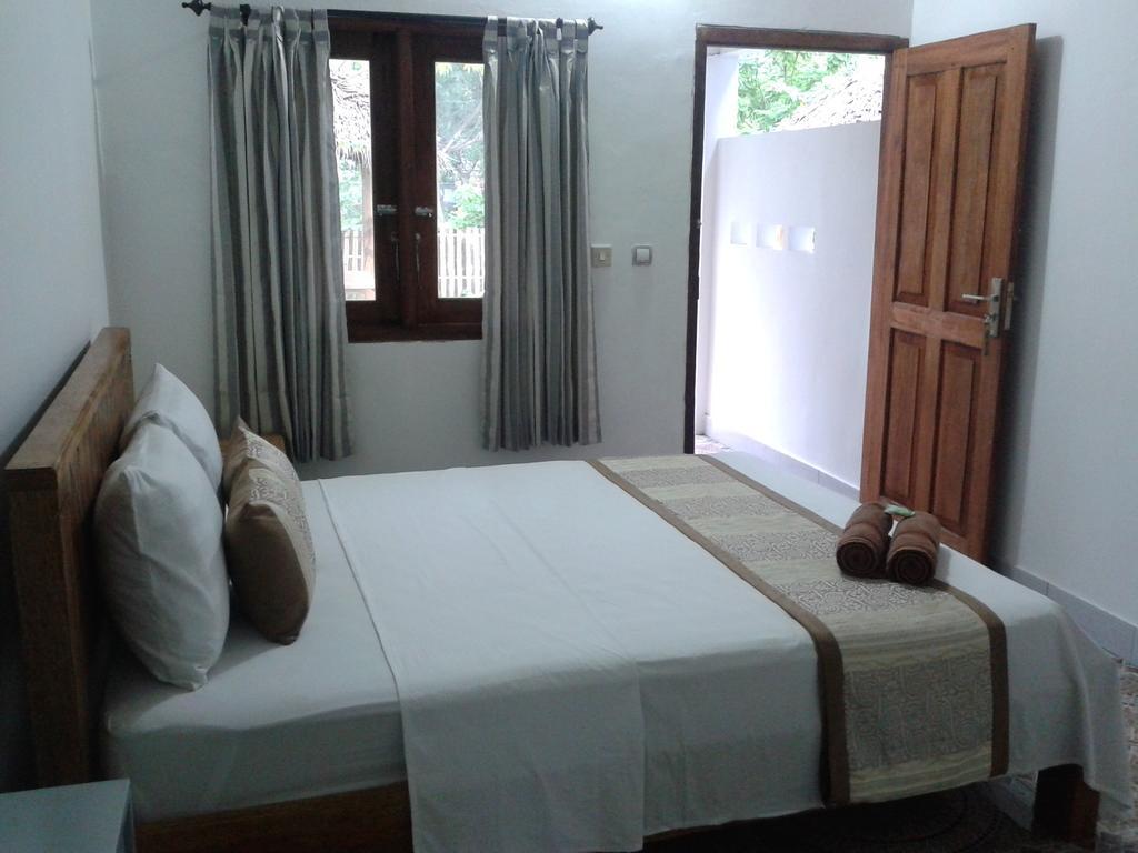 Putri Homestay غيلي مينو المظهر الخارجي الصورة