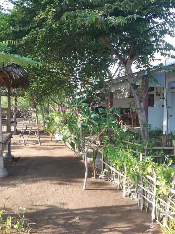 Putri Homestay غيلي مينو المظهر الخارجي الصورة