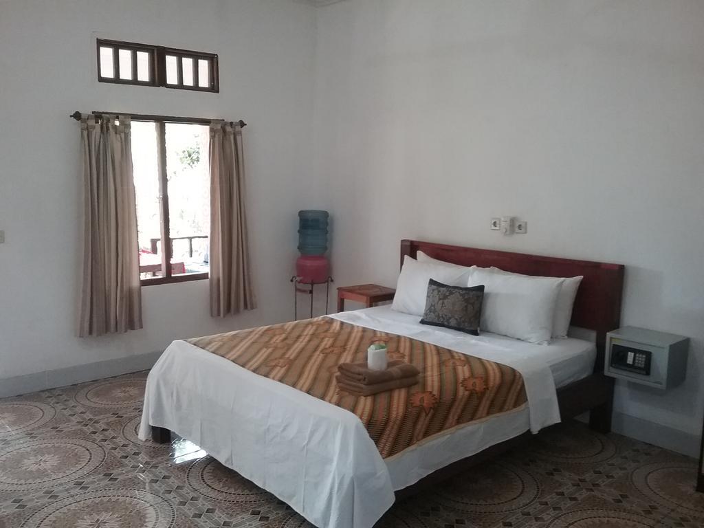 Putri Homestay غيلي مينو المظهر الخارجي الصورة